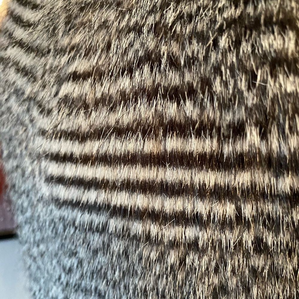 💛 Martin Aston London Faux Fur Vest - Picture 3 of 5